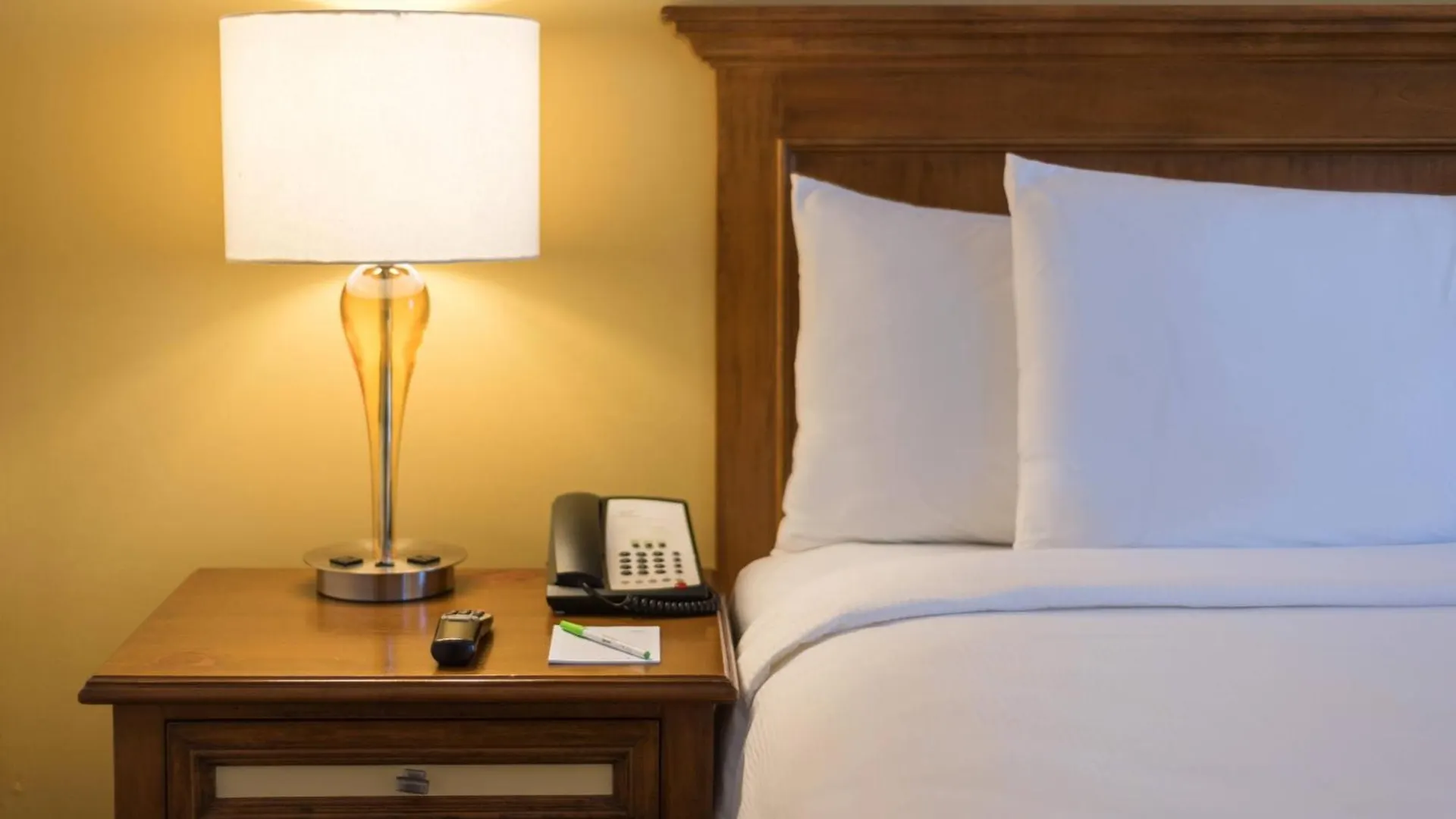 Courtyard By Marriott Santo Domingo Hotel 3*,