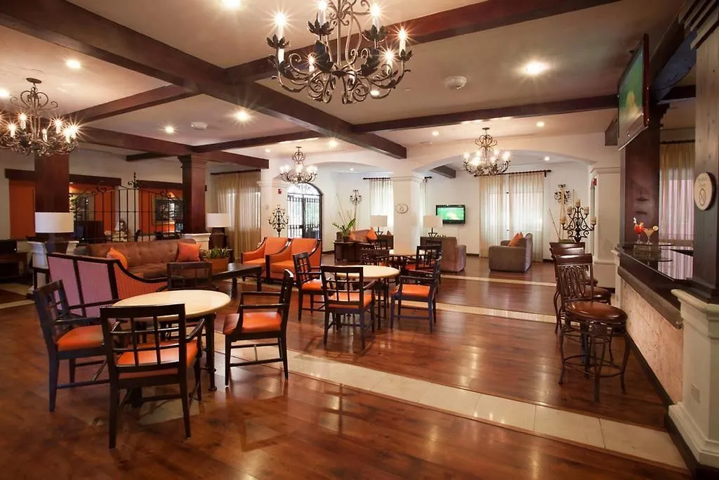 Courtyard By Marriott Santo Domingo Hotel