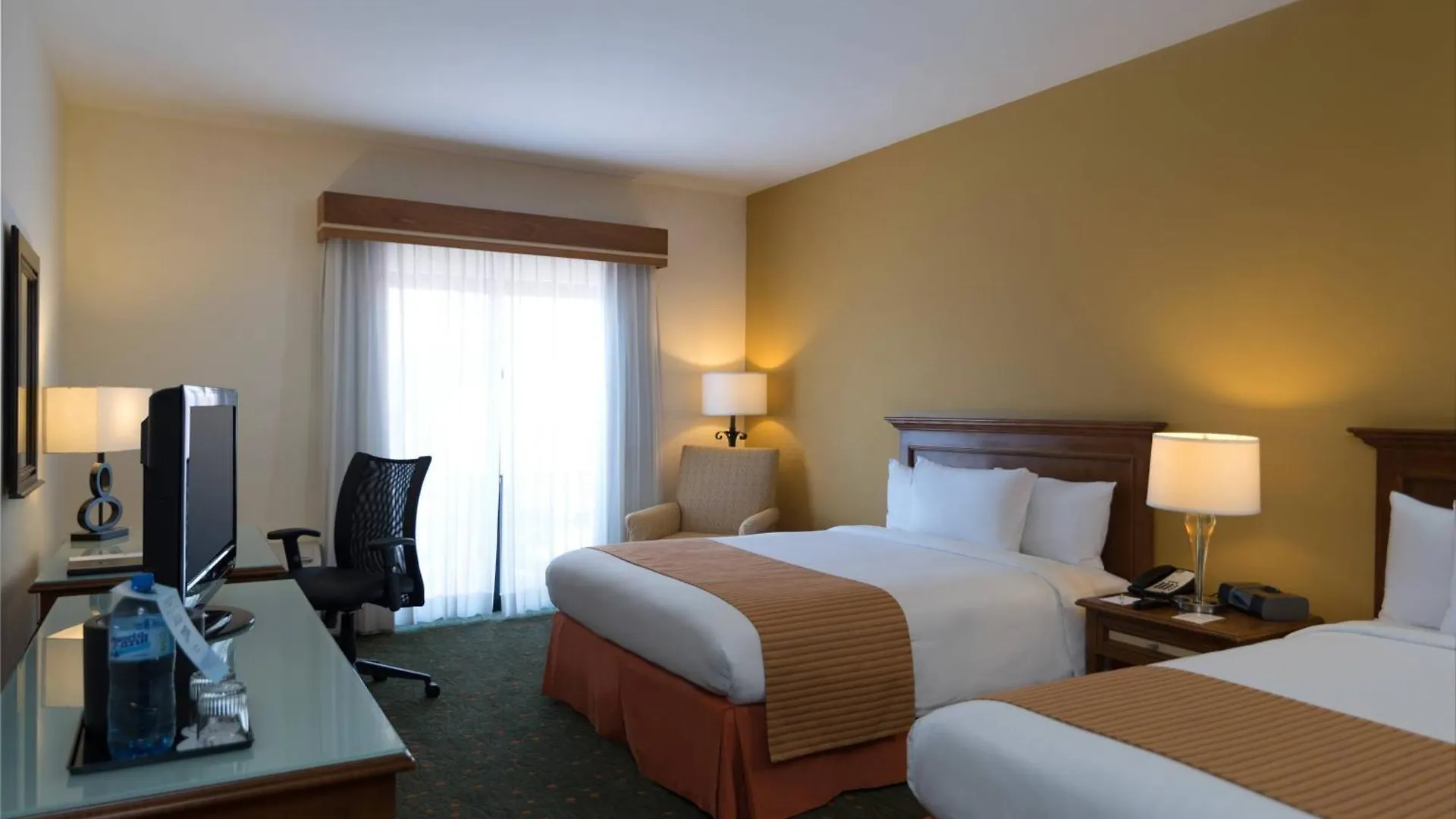 Hotel Courtyard By Marriott Santo Domingo