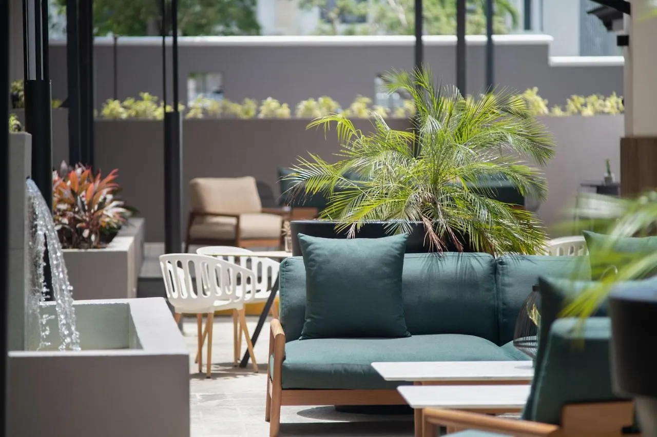 Courtyard By Marriott Santo Domingo Otel